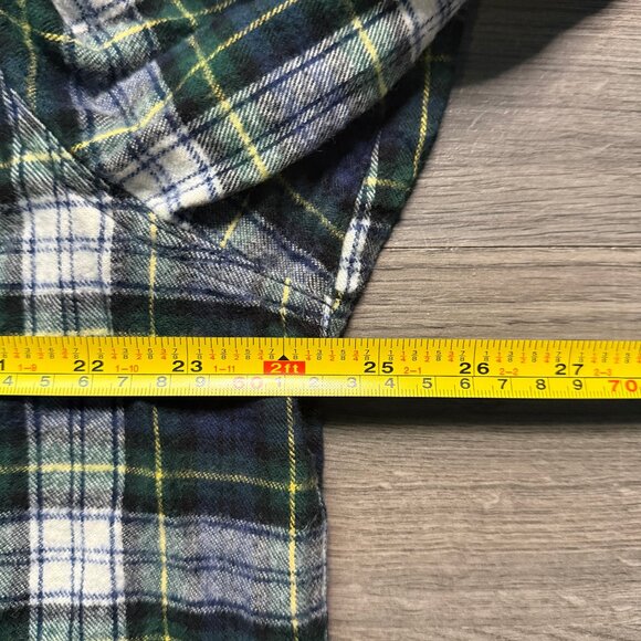 L.L. Bean Men’s Scotch Plaid Flannel Shirt - Green/Navy/White - Picture 4 of 5